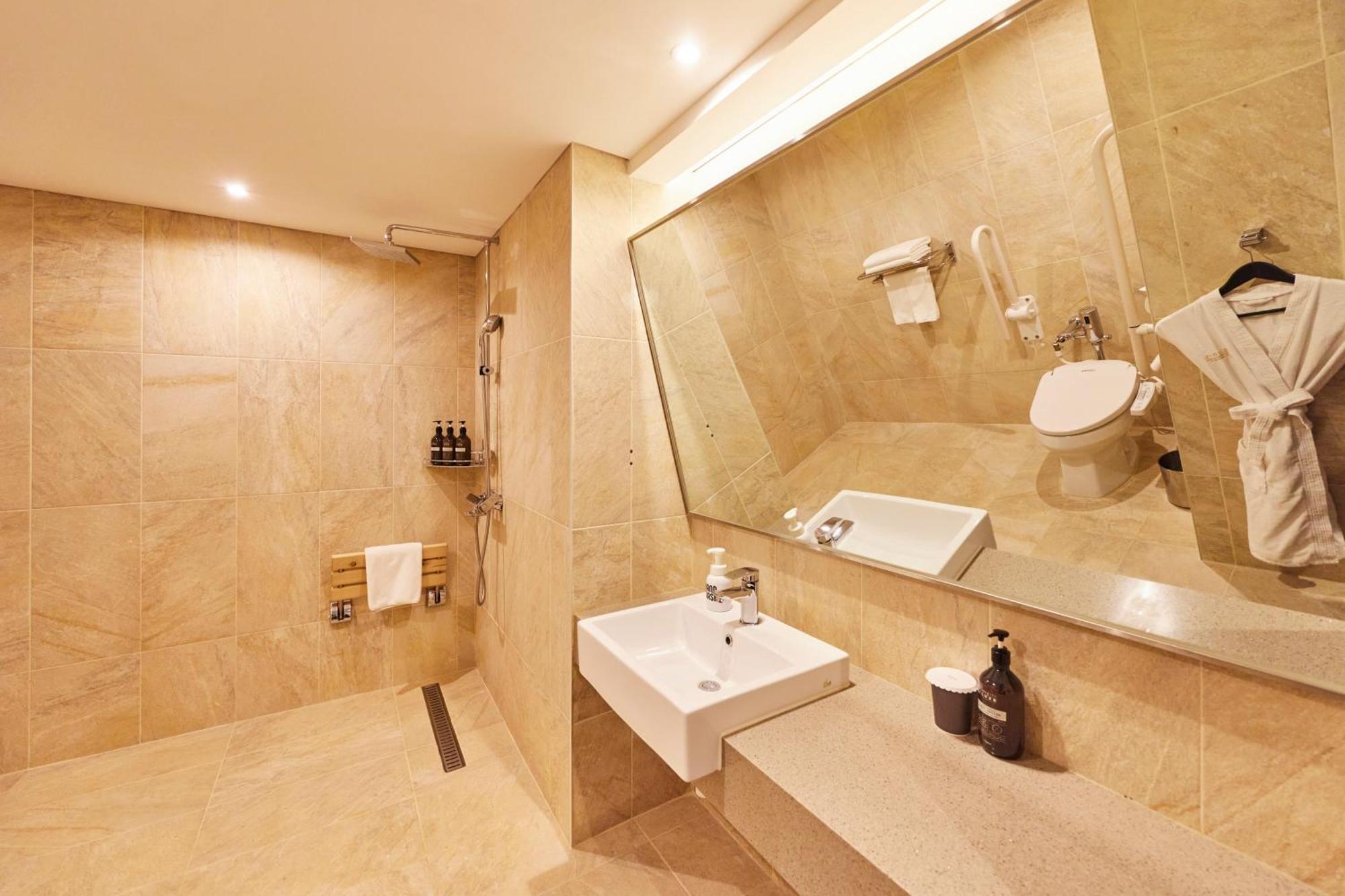 Hotel Uri& Сеул Екстериор снимка